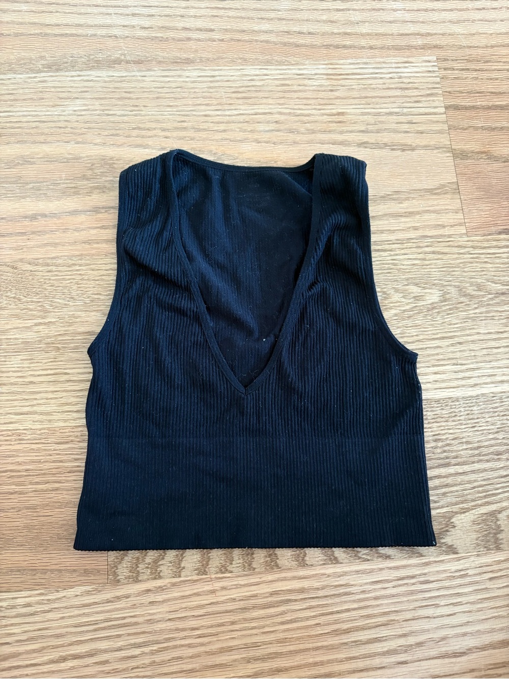 Glassons Black Ribbed V-Neck Crop Tank